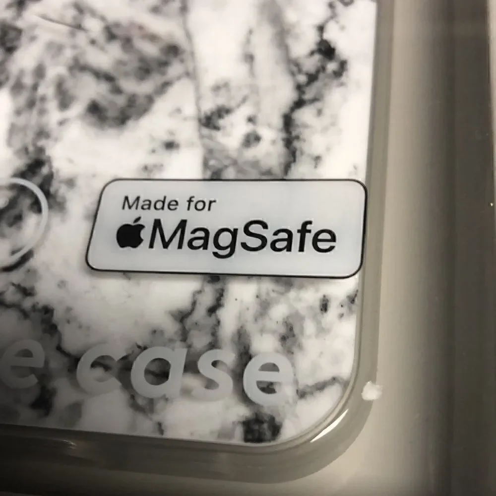 Heyday Phone Case for Apple iPhone 13 Pro with MagSafe - White Marble/Green Leaf